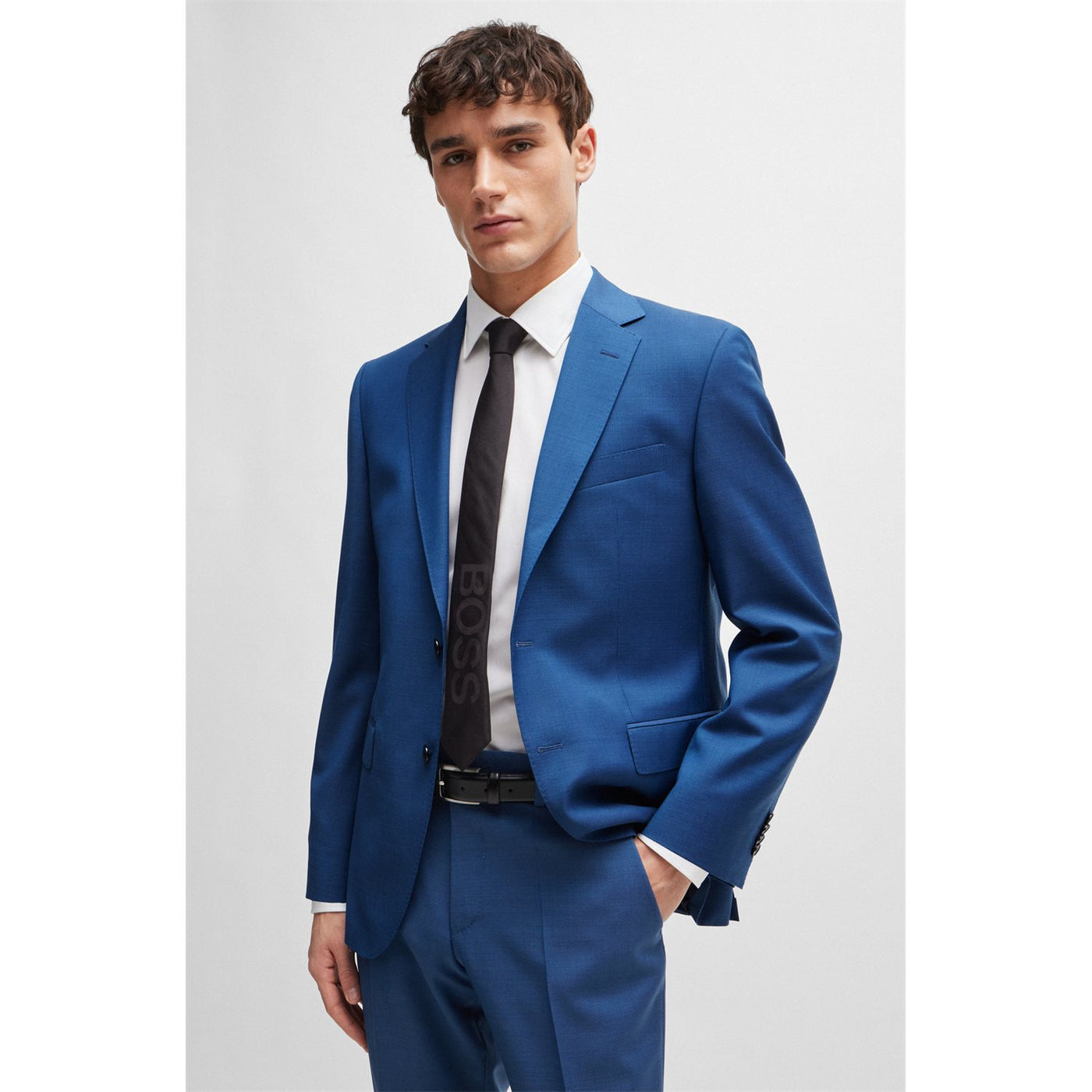 boss114 50514630_423_600_HB_B2C_SHO_01