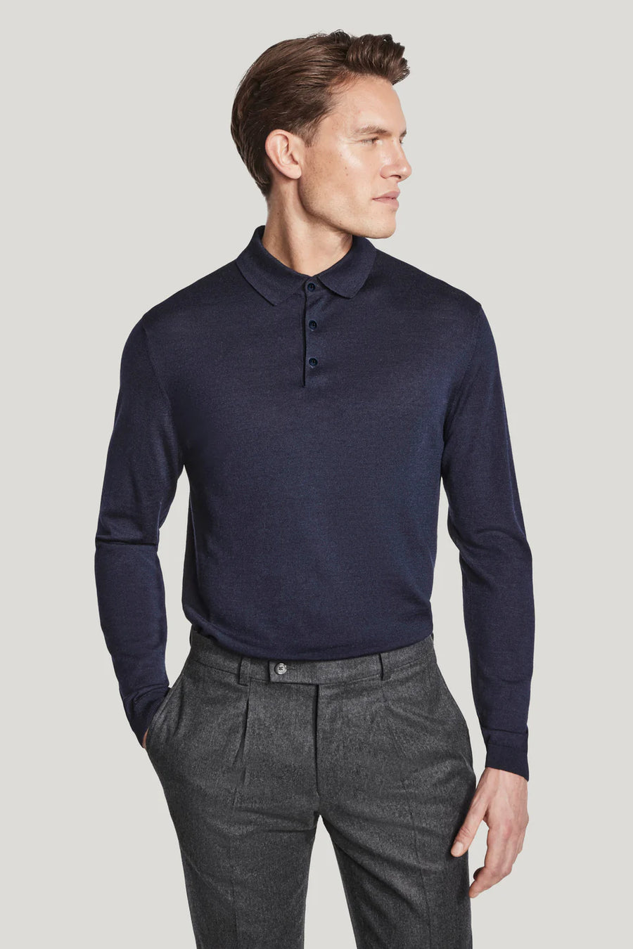 V320026__NAVY_MOMENTIS_960x_cr